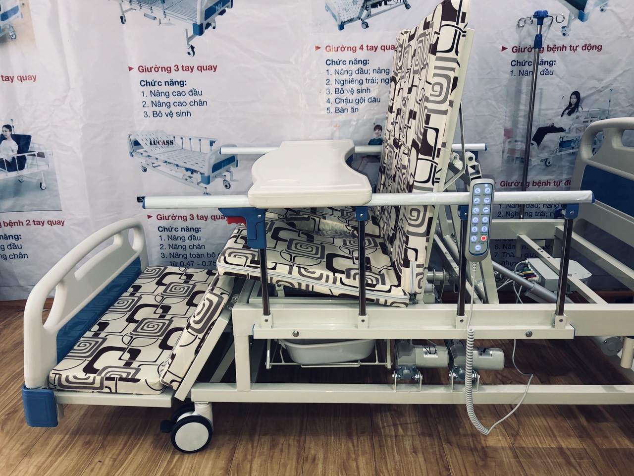 Giường bệnh nhân đa năng