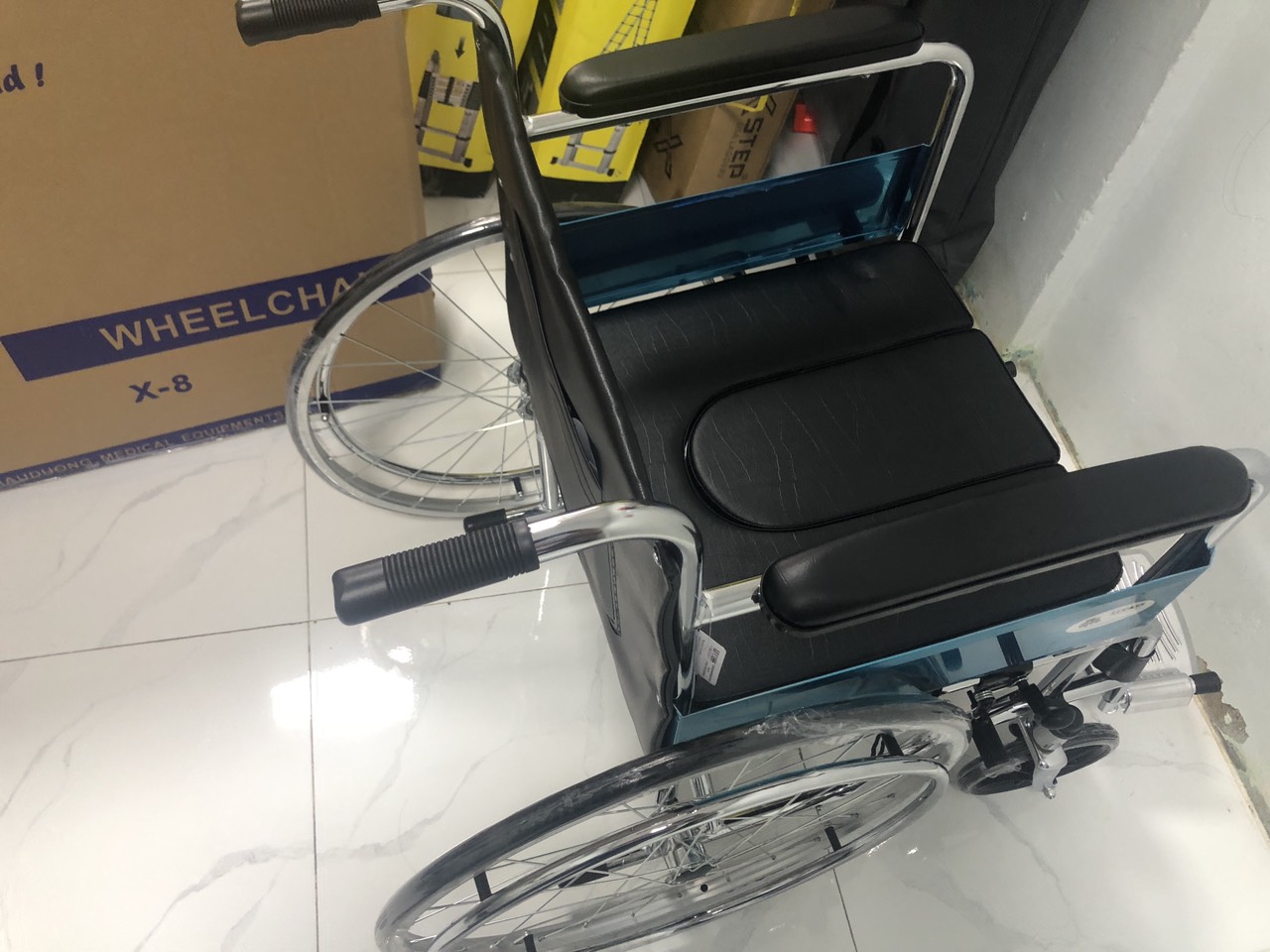 Xe lăn chính hãng