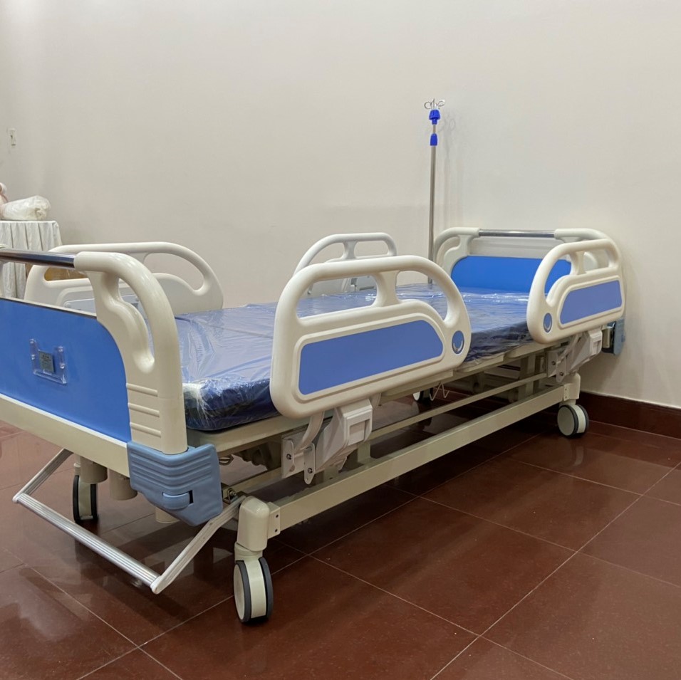 GIường người già