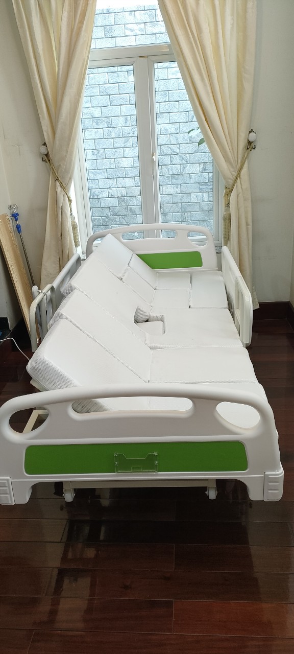 Giường y té bệnh nhân